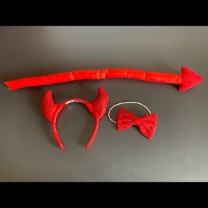 Devil’s Accessories | Like New